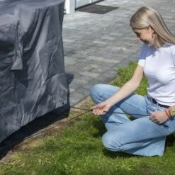 Madison Housse De Meubles D'extérieur 130 X 130 X 85 Cm Gris 15 Madison Housse De Meubles D'extérieur 130 X 130 X 85 Cm Gris -VIDAXL || SuperFish || Konstsmide Soldes Boutique 6364b90ed68d59.95914018