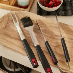 Barbecue Premium Charbon De Bois ø57cm. Charles + Accessoires - Noir émaillé. Avec Grille Amovible. Aérateurs. Fumoir. Récupérateur -VIDAXL || SuperFish || Konstsmide Soldes Boutique 64467a691c1328.99474307