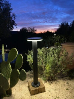 Borne Solaire California 3000°k -VIDAXL || SuperFish || Konstsmide Soldes Boutique 645b8d19b73dc0.01459959