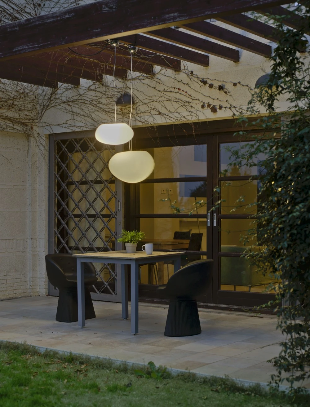 Suspension Petra 40 Ovale 40x29x20cm - Blanc 4 Suspension Petra 40 Ovale 40x29x20cm - Blanc – Image 2