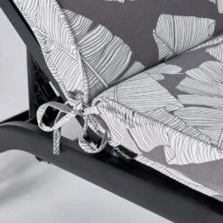 Coussin Pour Bain De Soleil Gris Et Blanc 186 X 60 X 5cm -VIDAXL || SuperFish || Konstsmide Soldes Boutique 6488658ba65b80.95877505